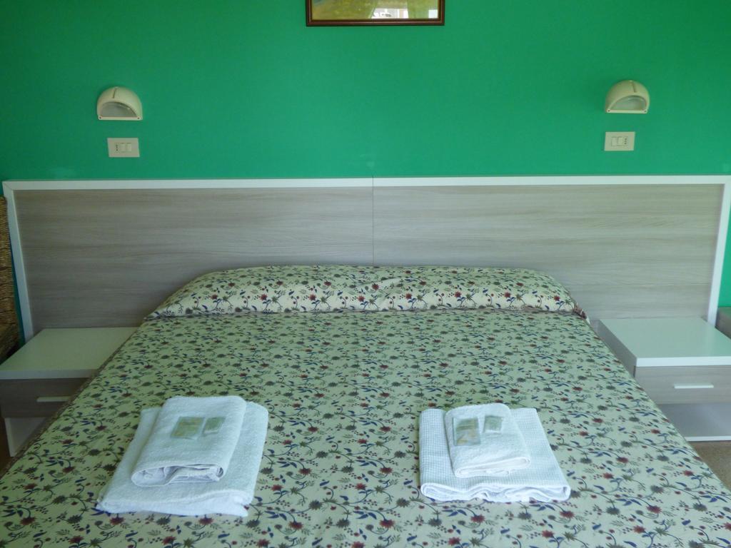 רימיני Consul Hotel מראה חיצוני תמונה