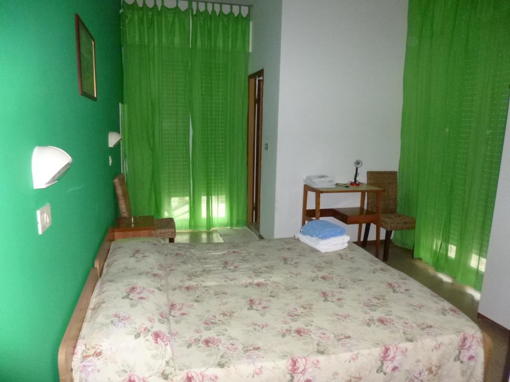 רימיני Consul Hotel מראה חיצוני תמונה