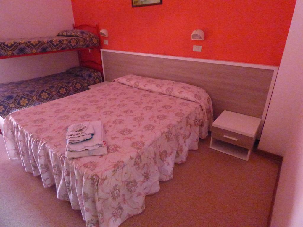 רימיני Consul Hotel מראה חיצוני תמונה